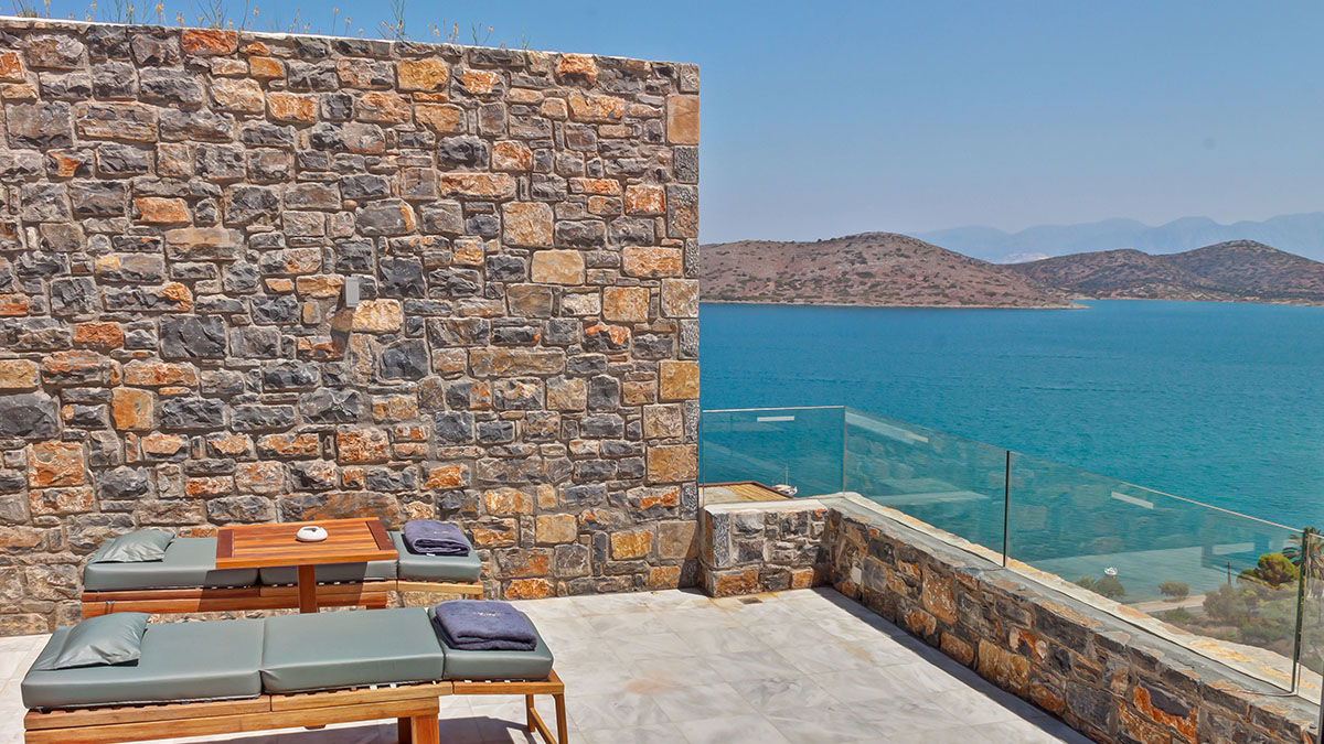 Deluxe Sea View with Jacuzzi